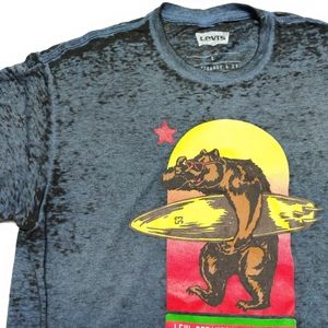 Levi's bear surfboard shirt mens large